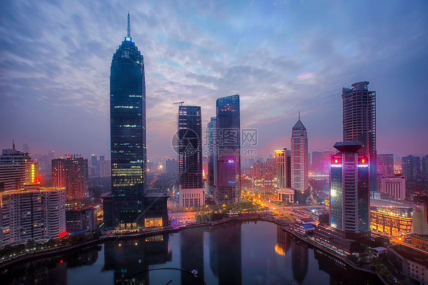 武漢CBD夜景圖片素材_免費下載_jpg圖片格式_VRF高清圖片500833916